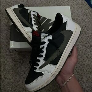 Air Jordan 1 Low OG SP x Travis Scott (2023)